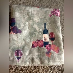 Beautiful rectangle tabel cloth. 92*57